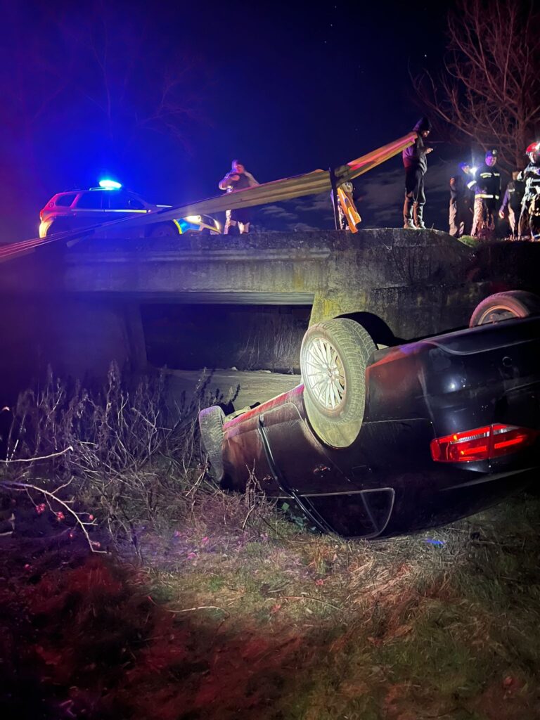 Accident, sâmbătă seara, la Blăgești. Un tânăr de 20 de ani a ajuns la spital