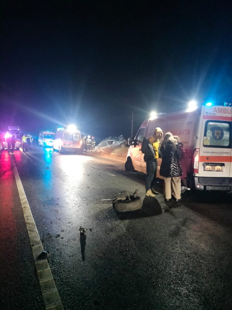VIDEO, FOTO Accident soldat cu un mort și doi răniți grav, la Sălcioara, noaptea trecută