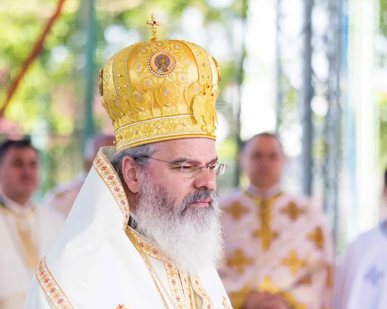 Luni, Episcopul Ignatie va sluji la Catedrala Mitropolitană din Iași