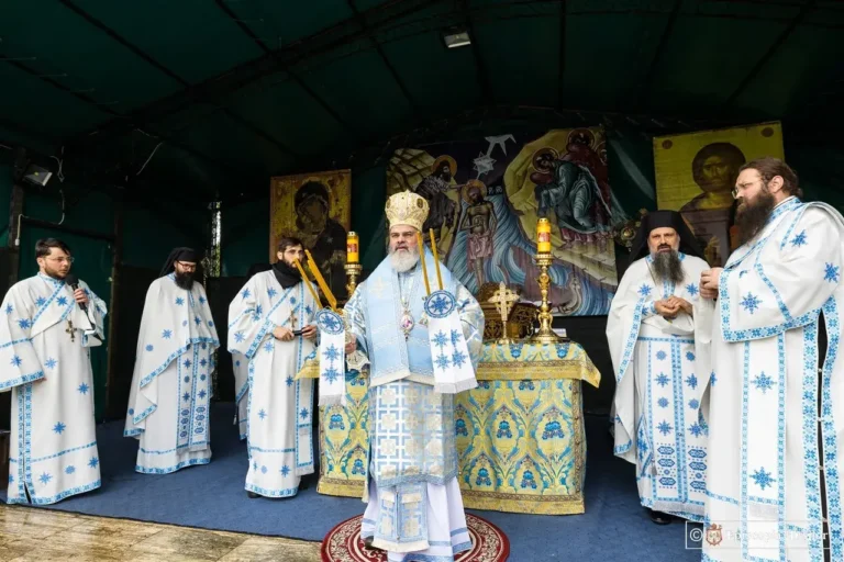 PreaSfințitul Ignatie, Episcopul Hușilor: ”Atunci când am fost botezați, ne-au fost deschise cerurile”