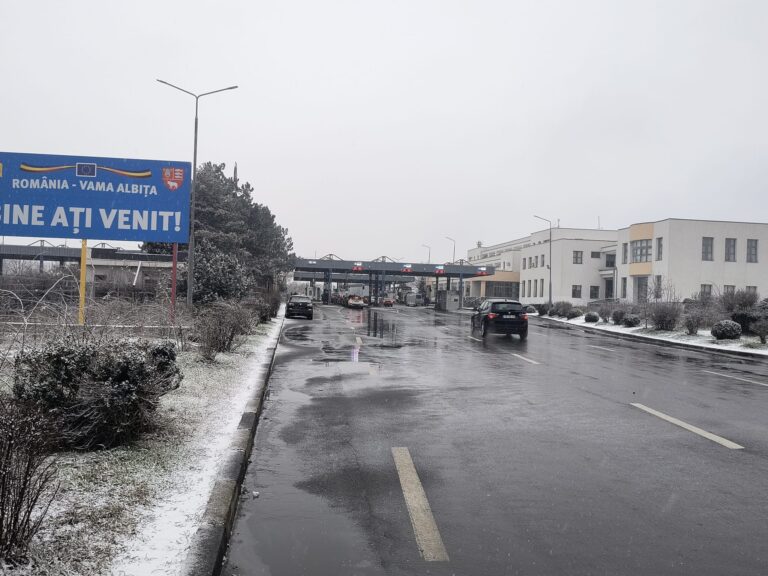 Trafic intens la frontiera de est a României. Ce se întâmplă la Vama Albița
