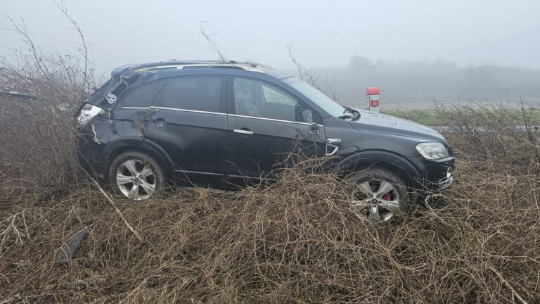 Accident dramatic pe DE 581, patru persoane la un pas de moarte