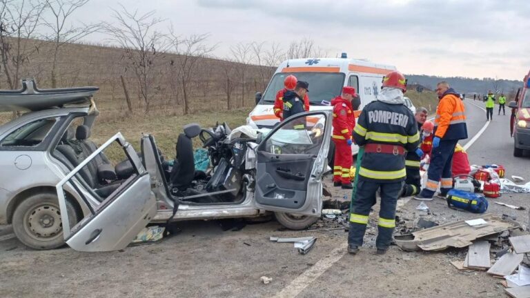 ACUM Accident grav la Șapte Case, pe DE 581. Șoferul autoturismului a decedat