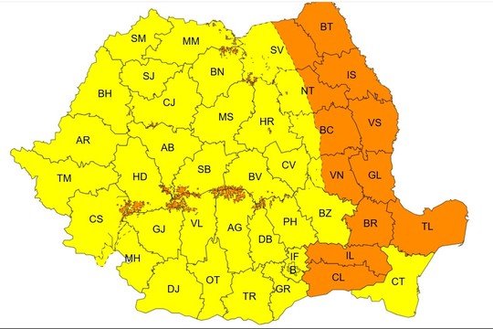 Se strică vremea în mai multe județe, Vasluiul este sub Cod Portocaliu de vânt