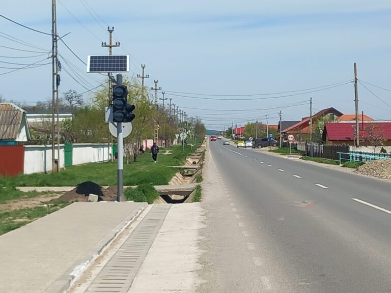 PREMIERĂ: Semafoare pe DN 24, în județul Vaslui, două sate unde se petrec frecvent accidente
