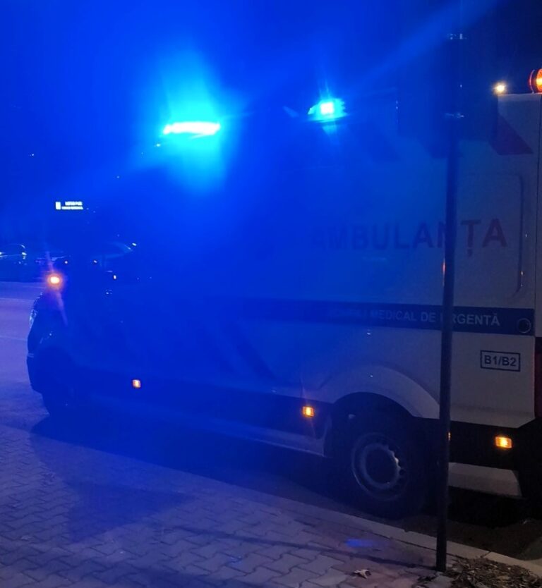 Accident pe Varianta Vasluiului, patru tineri au ajuns cu răni minore la spital