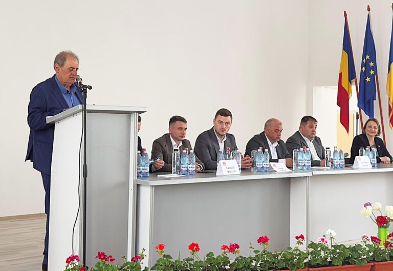 Sergiu Boeru predă ștafeta la conducerea PSD Huși către primarul Ioan Ciupilan