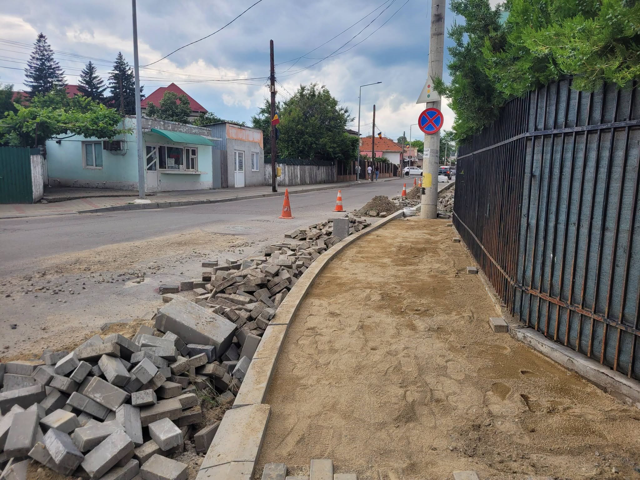 Încă patru străzi din Bârlad vor fi asfaltate. Primarul Dumitru Boroș: ”Orașul are multe nevoi” 2 barlad 9921
