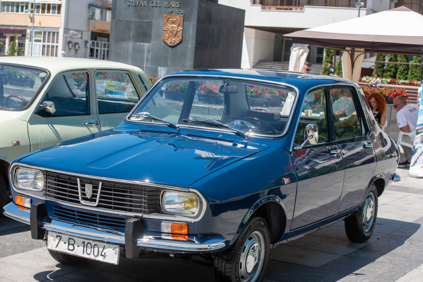 FOTO Automobile de colecție și sute de vizitatori la Întâlnirea Națională Dacia Clasic de la Vaslui 6 dacia 6