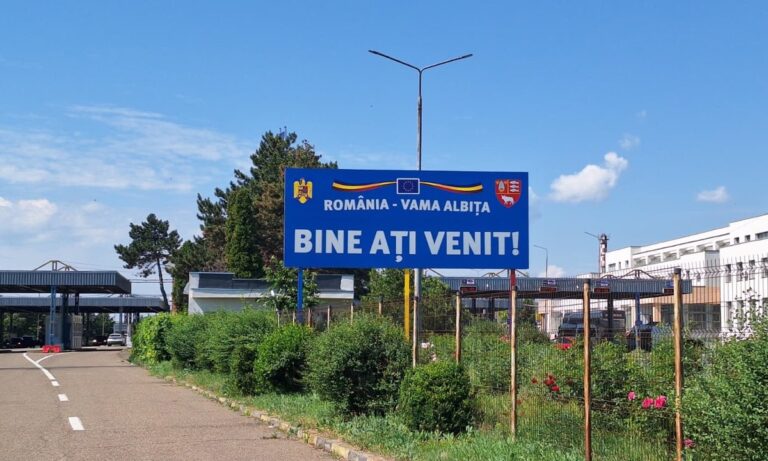 Se anunță aglomerație la Vama Albița. Șoferii, sfătuiți să folosească și PTF Bumbăta