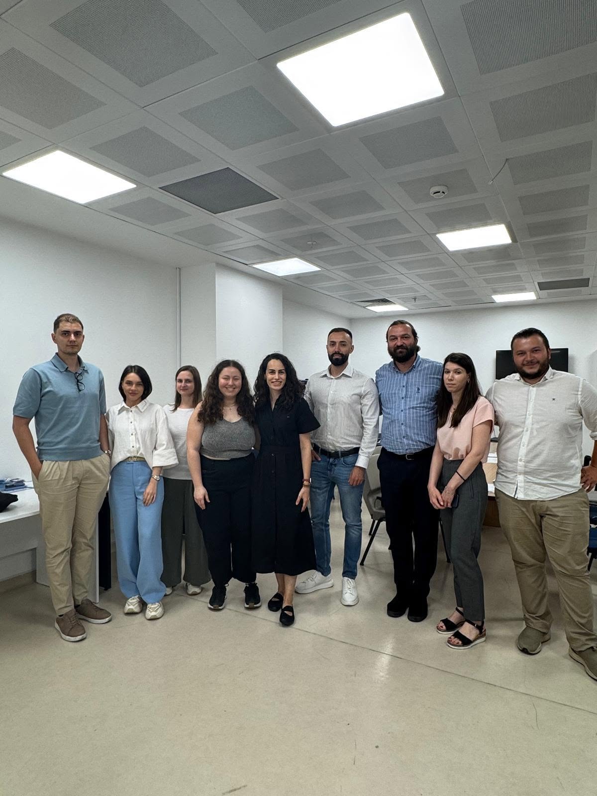 Medicii Spitalului „Elena Beldiman” din Bârlad s-au perfecționat în Turcia. Deputatul Solomon s-a implicat în acest proiect 4 736154101 4456044088012046 1648636816950627979 n