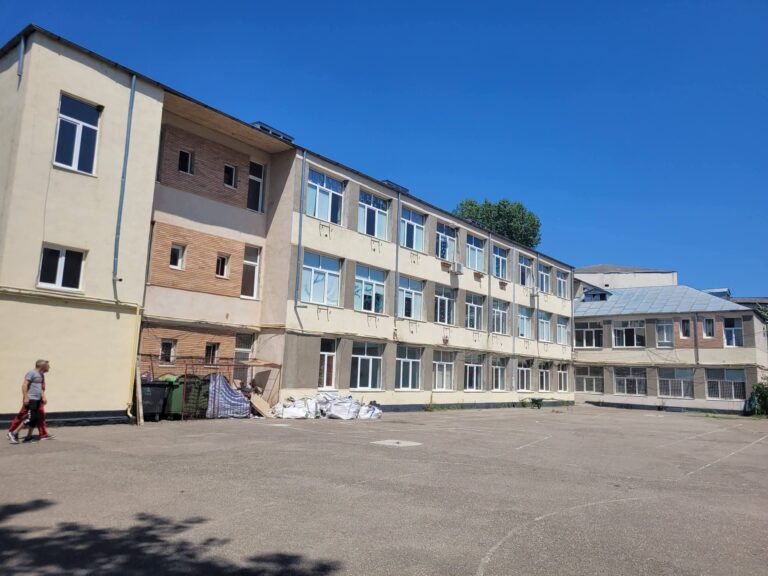 Au început lucrările la Școala „George Tutoveanu” din Bârlad. Investiție de 11,7 milioane de lei