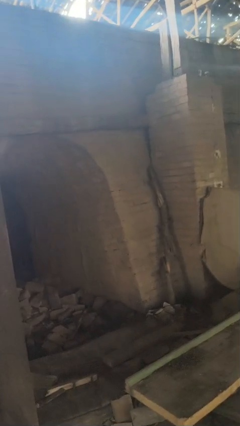 VIDEO Am intrat în fabrica uitată care a ridicat Vasluiul de altădată. Imagini din halele vechi de peste 100 de ani 3 fabrica de caramizi vaslui 5