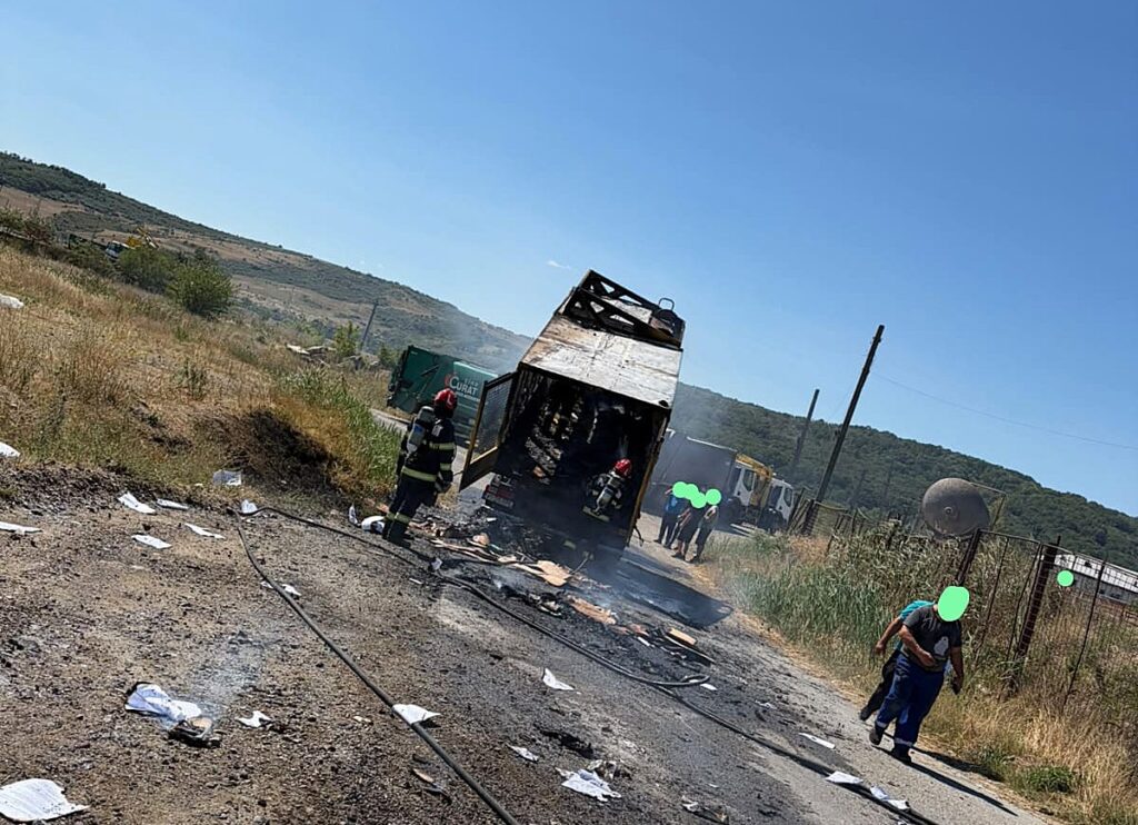 incendiu camion reciclabil 29